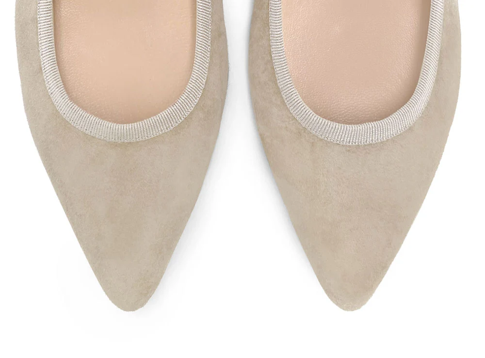 Ballerine a punta beige in camoscio - Image 5