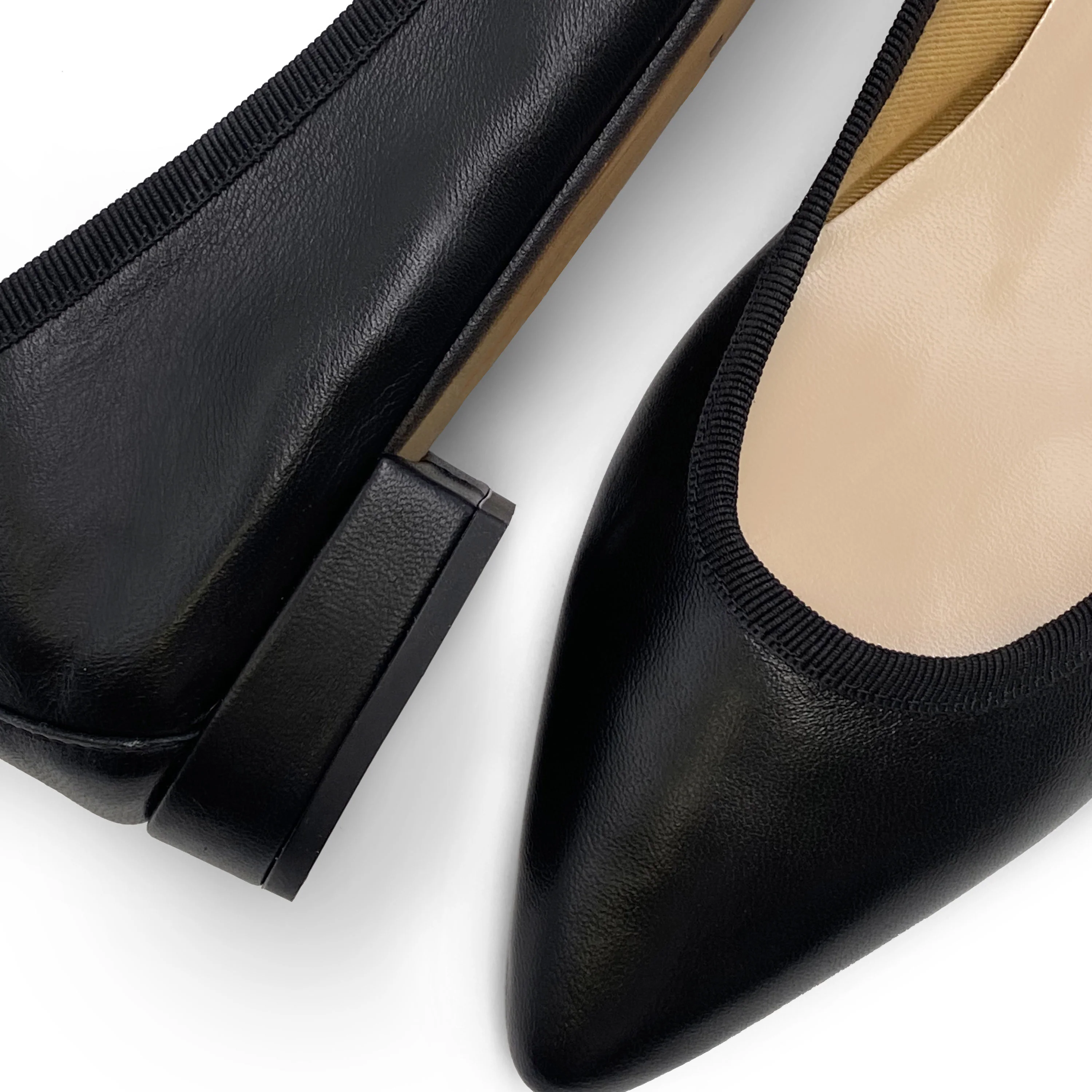 Ballerine a punta nere in pelle - Image 3