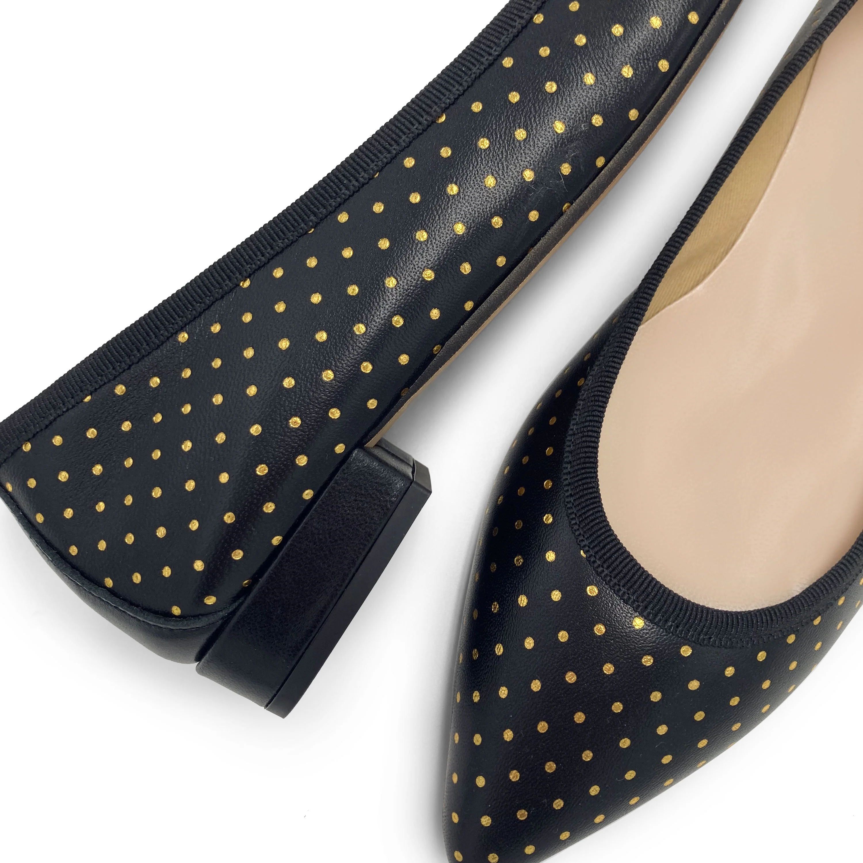 Ballerine a punta nere in pelle con micro pois oro - Image 2