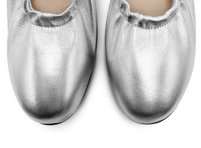 Ballerine accollate argento in pelle con cinturino elastico - Image 5
