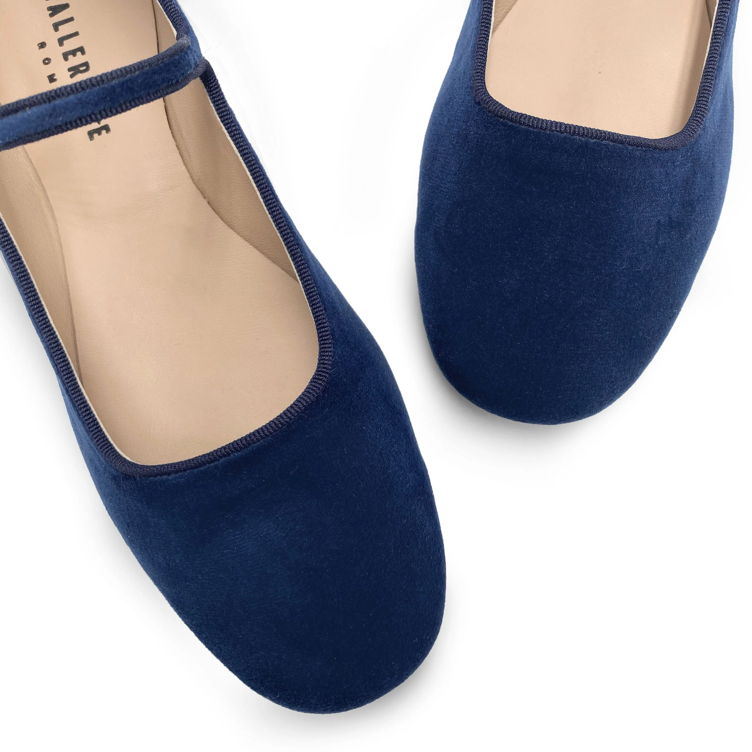 Ballerine blu in velluto con cinturino - Image 3