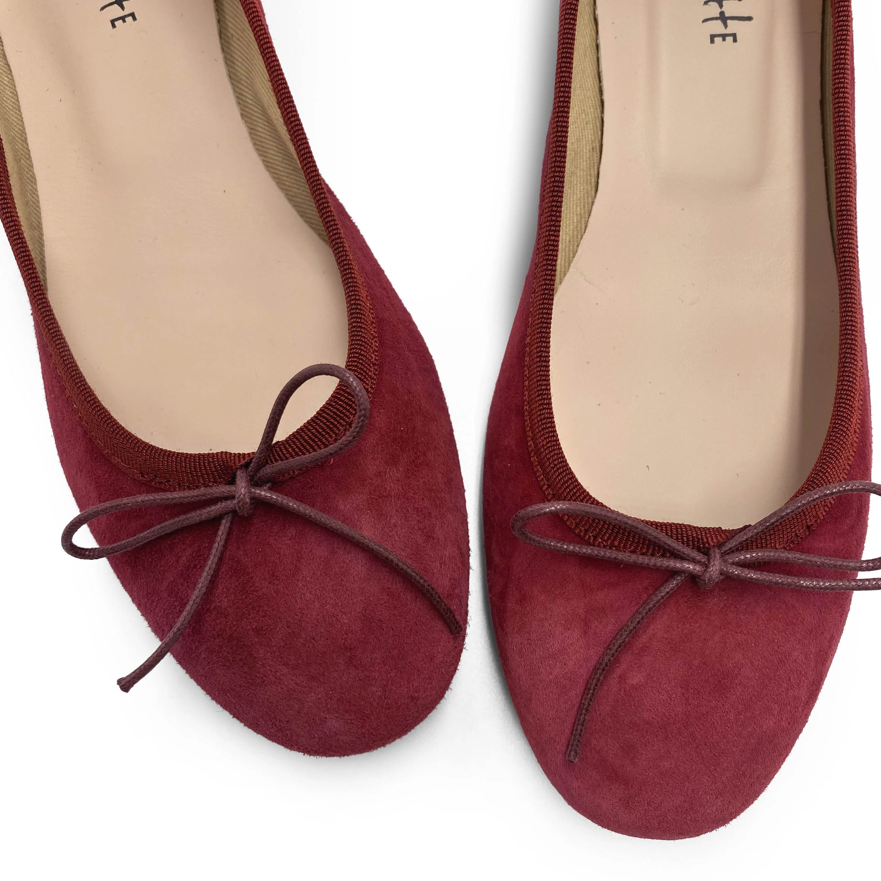 Ballerine bordeaux in camoscio con tacco - Image 4