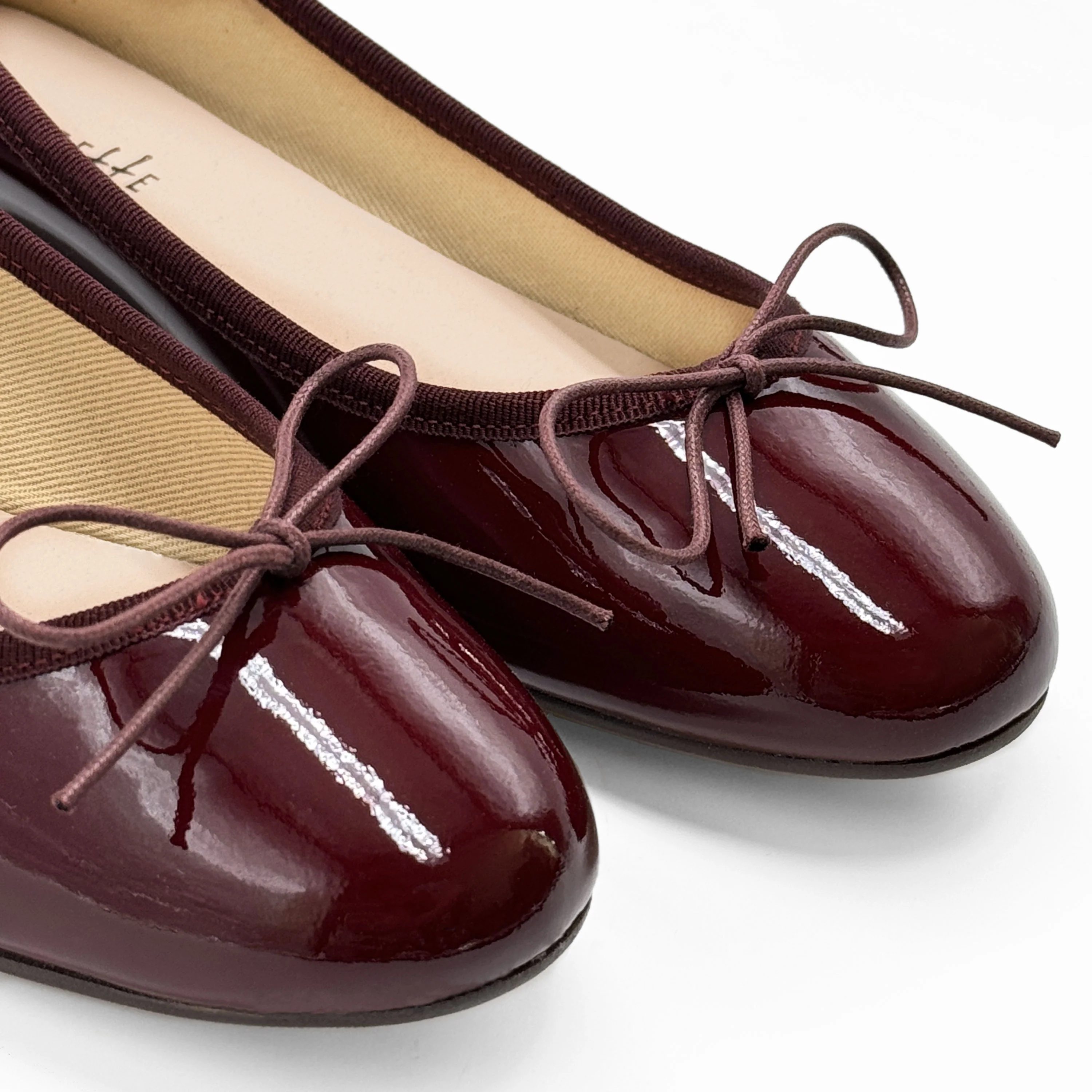Ballerine bordeaux in pelle vernice - Image 4