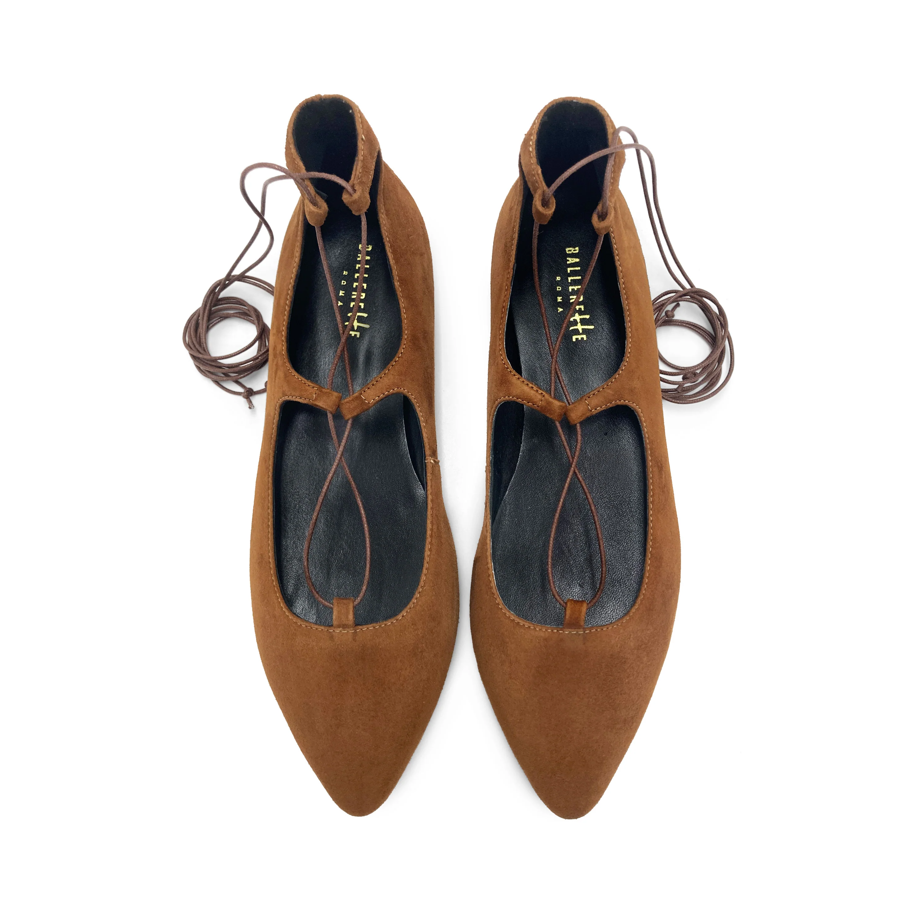 Ballerine con lacci alla schiava in camoscio marrone brandy