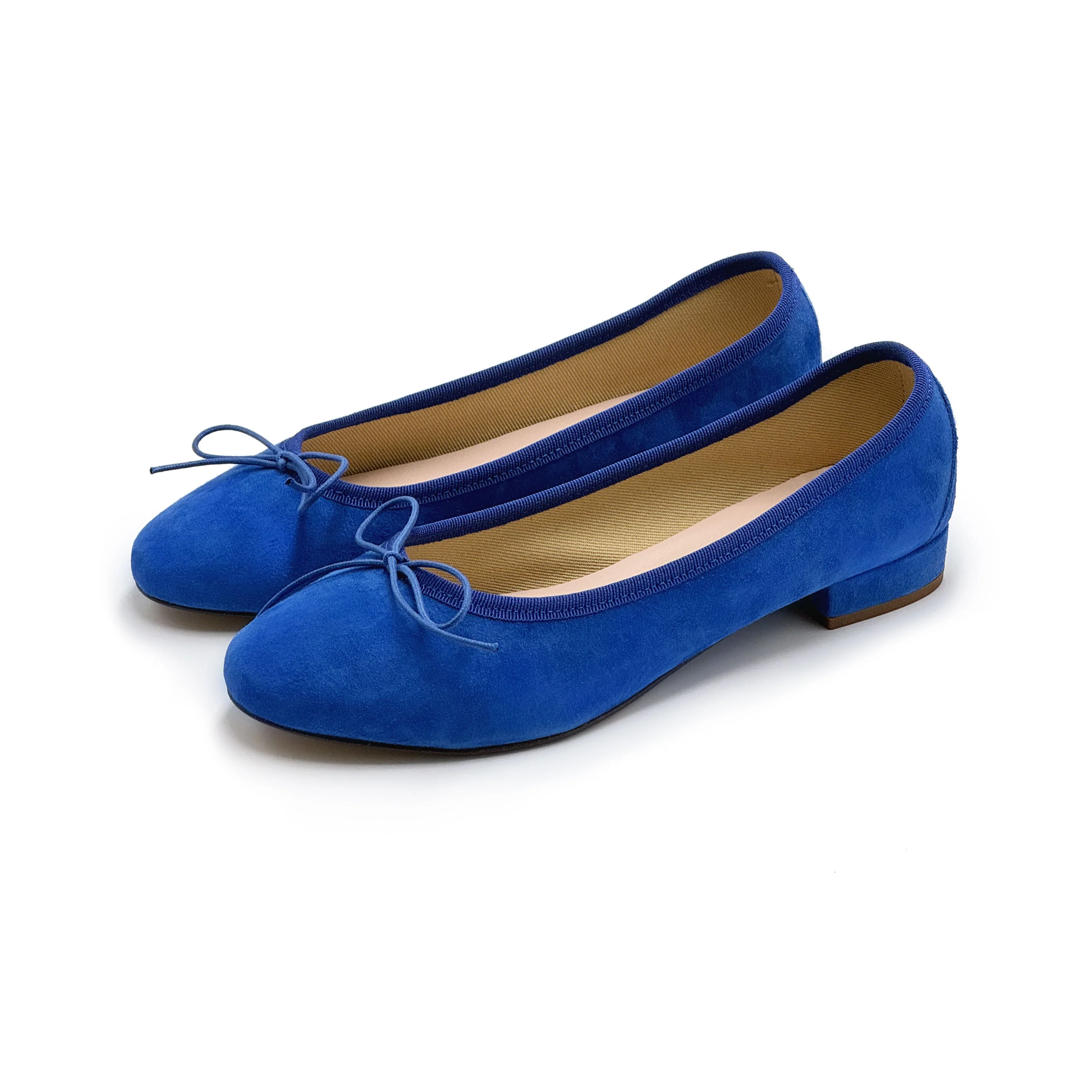 Ballerine con tacco blu elettrico in camoscio - Image 4