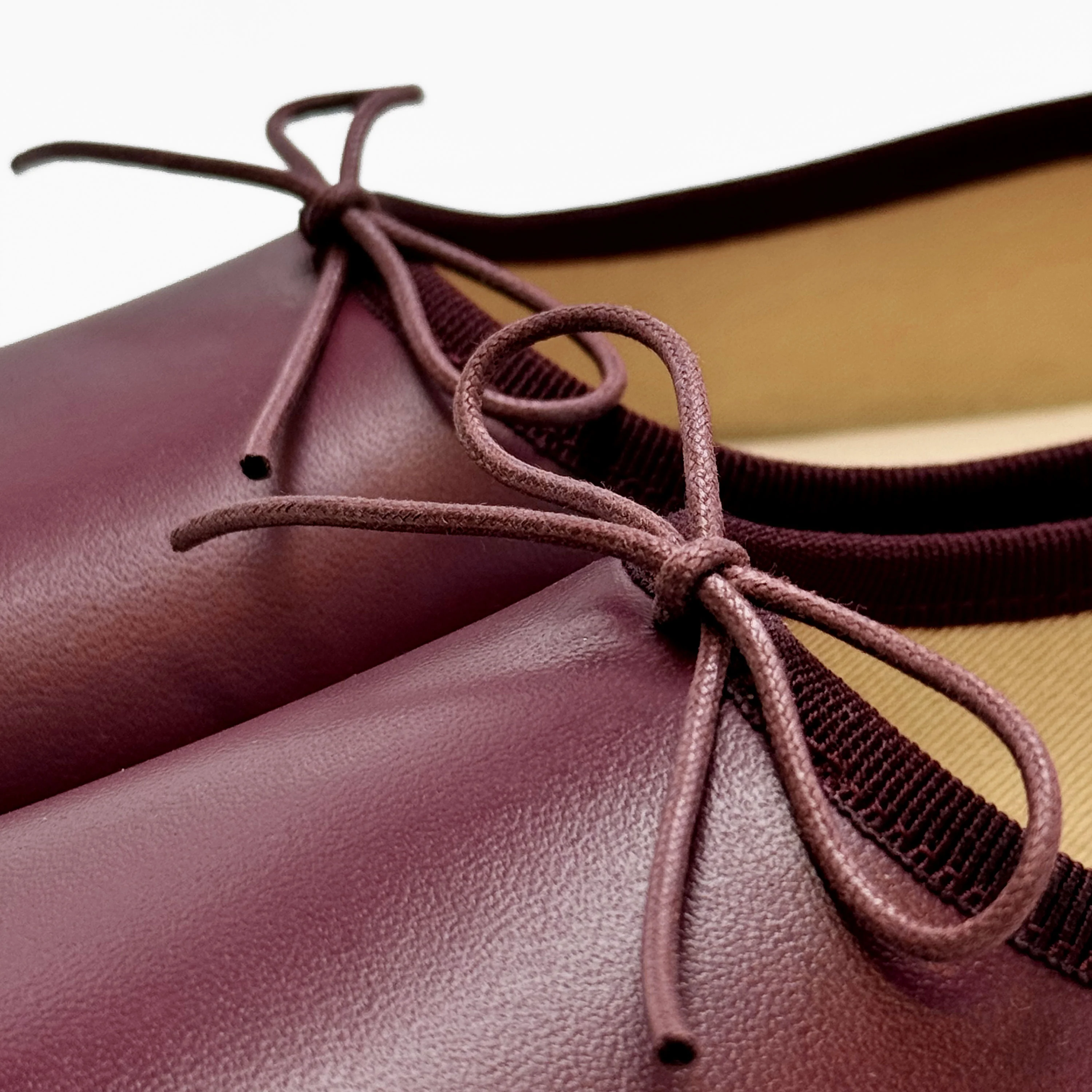 Ballerine "glove shoes" bordeaux accollate in pelle - Image 4
