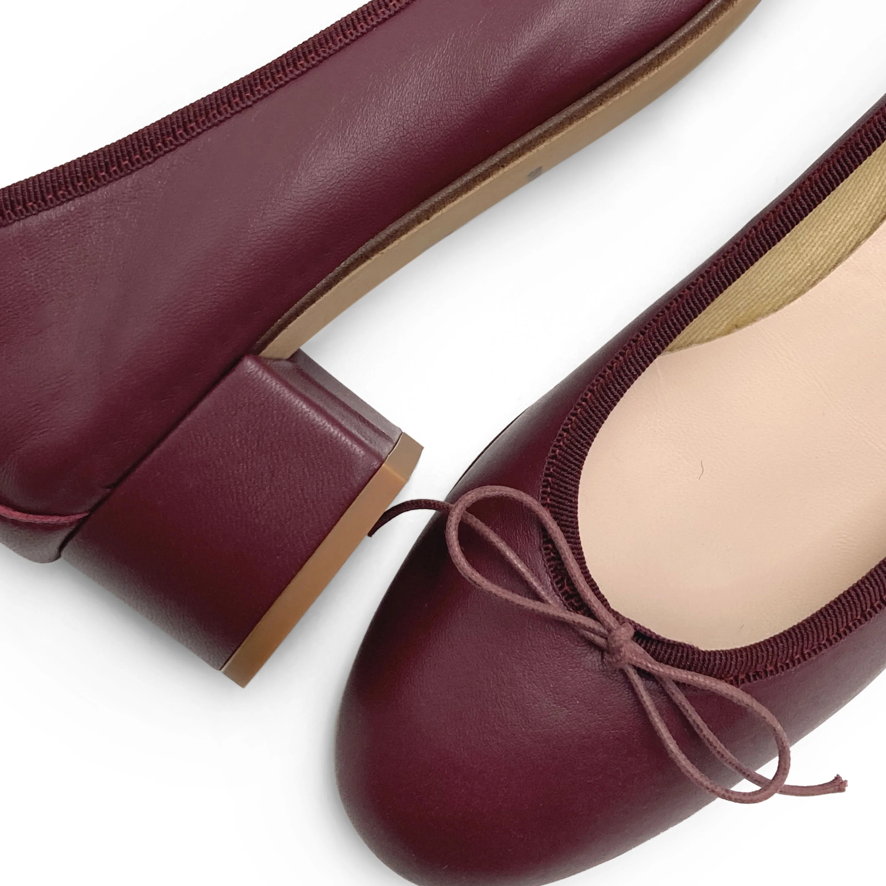 Ballerine in pelle bordeaux con tacco alto - Image 3