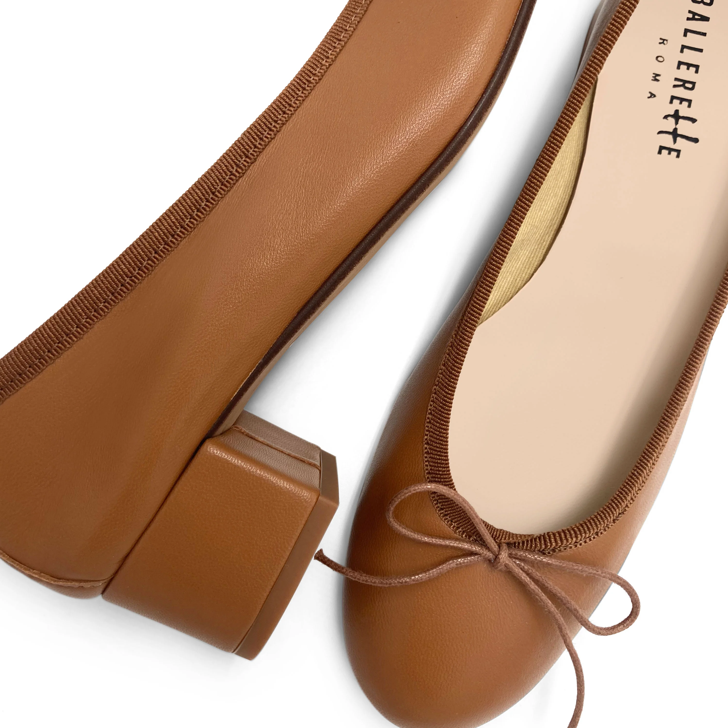 Ballerine in pelle cuoio con tacco alto - Image 3