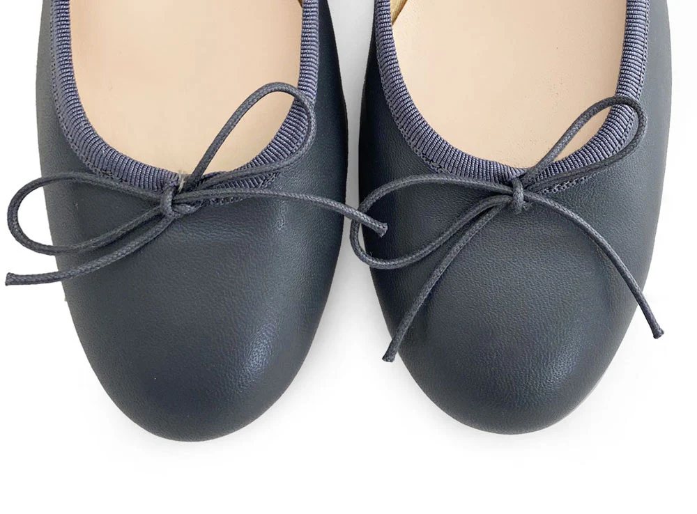 Ballerine in pelle grigio fumo con tacco alto - Image 5
