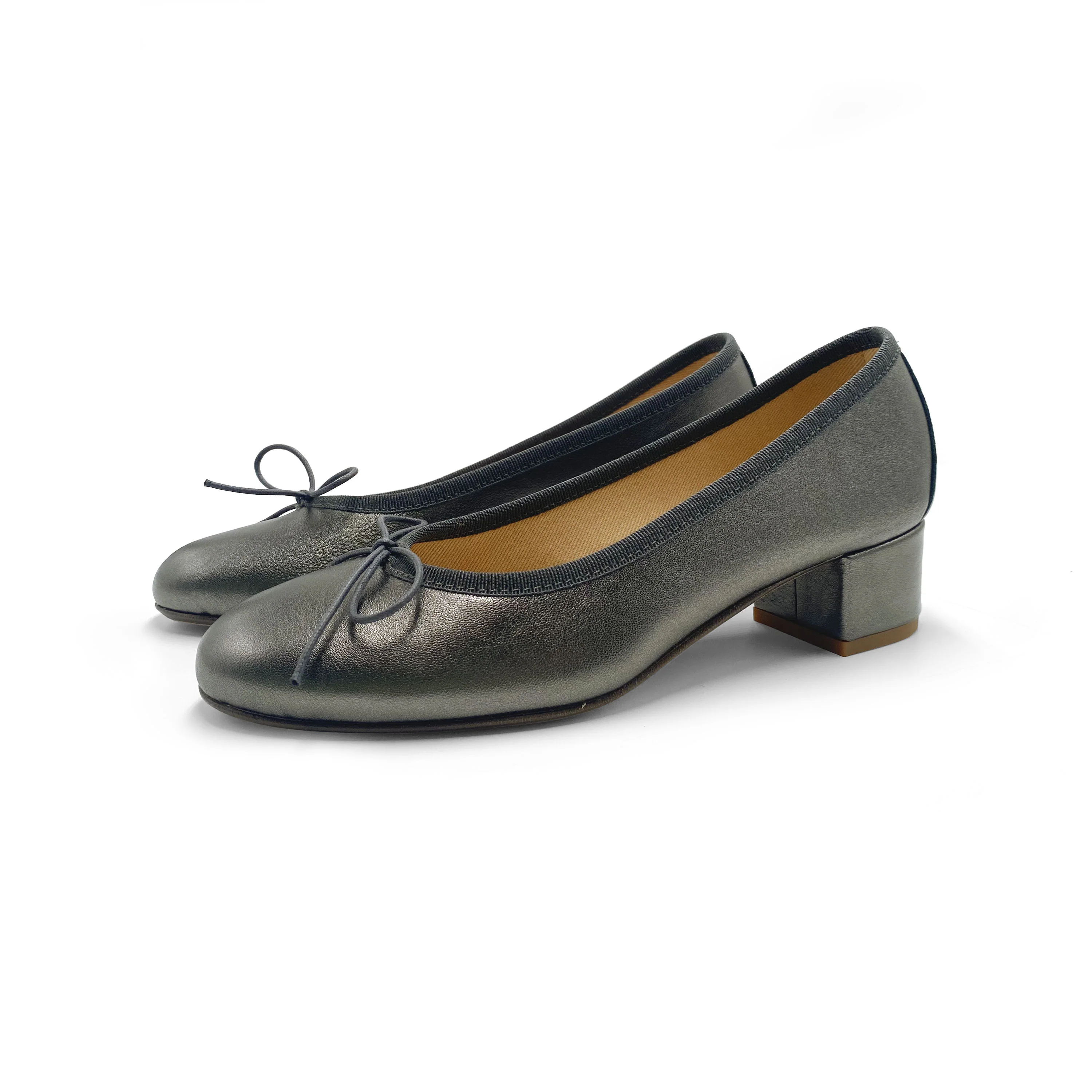 Ballerine in pelle laminata acciaio con tacco alto - Image 4