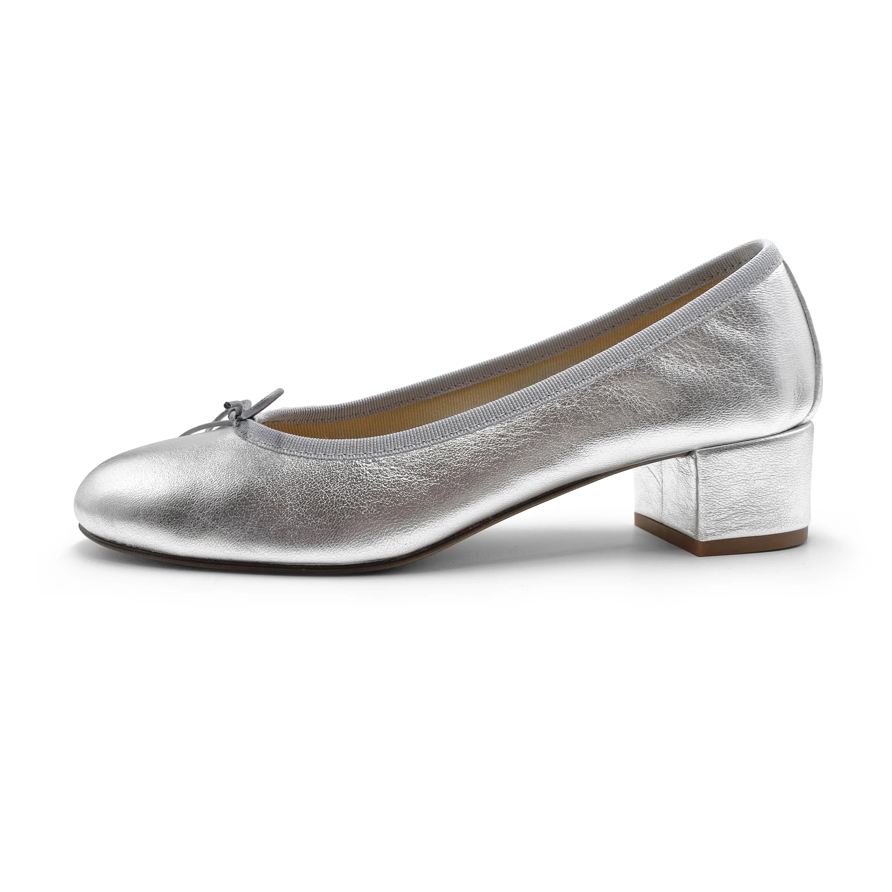 Ballerine in pelle laminata argento con tacco alto - Image 2