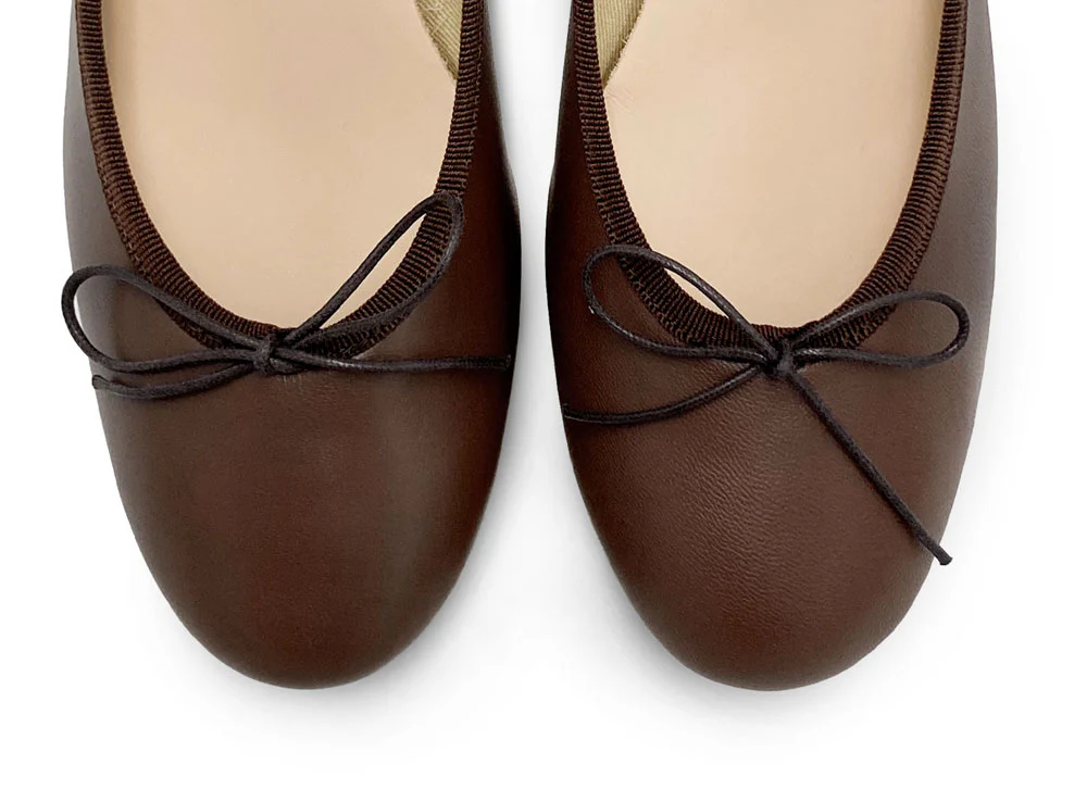 Ballerine in pelle marrone testa di moro con tacco alto - Image 5