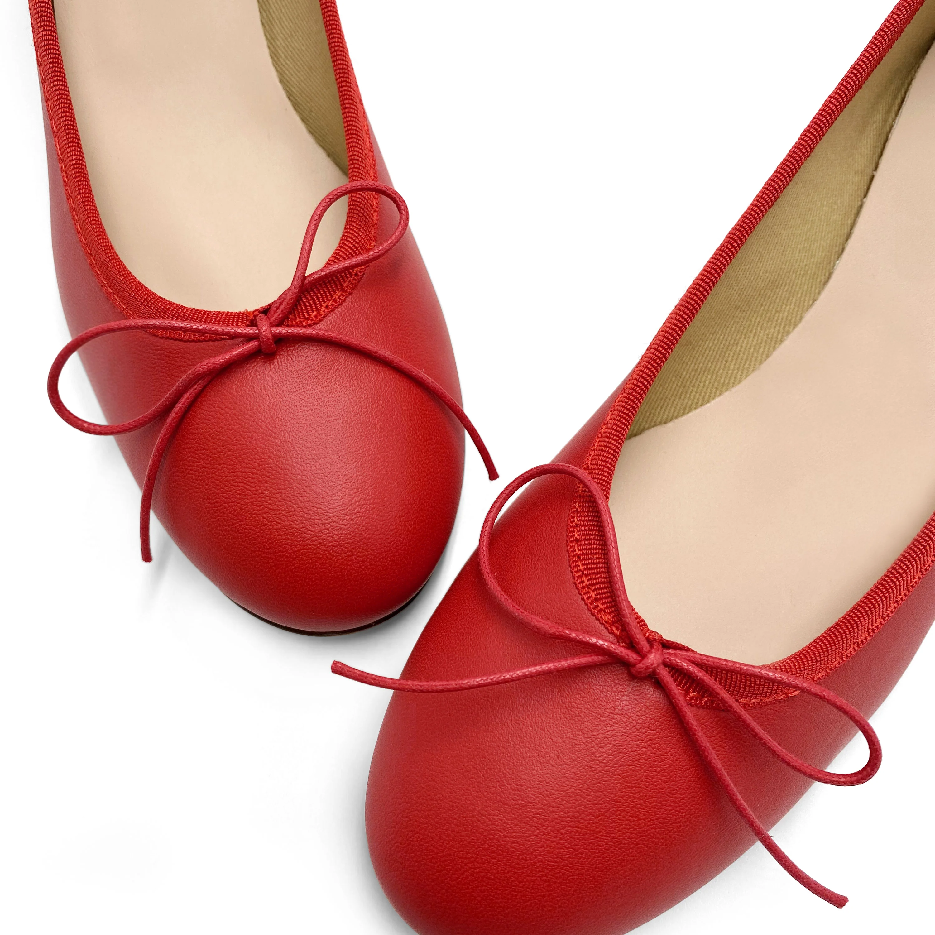 Ballerine in pelle rossa con tacco alto - Image 4