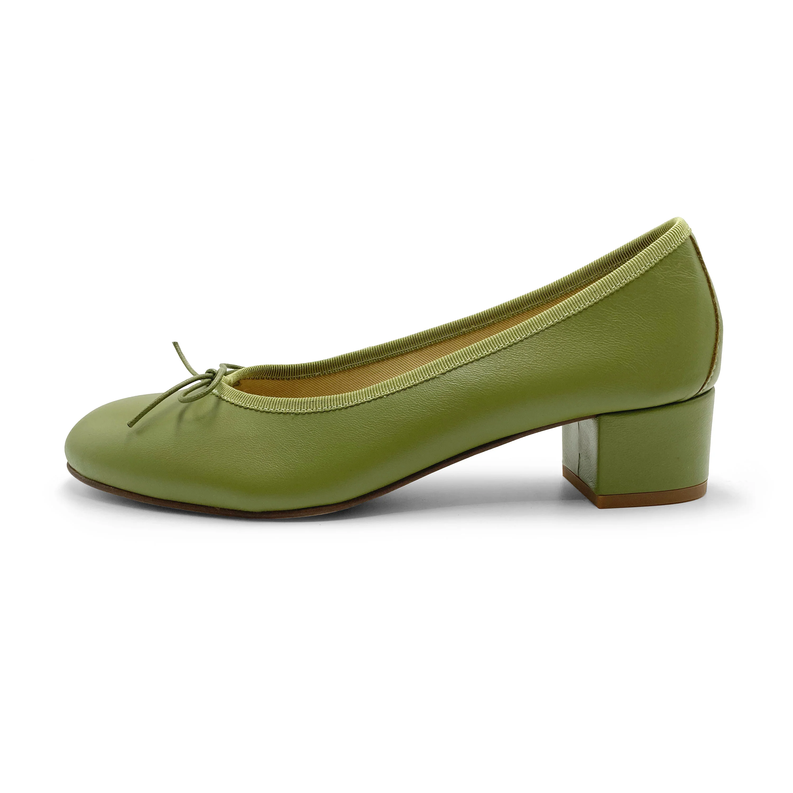 Ballerine in pelle verde oliva con tacco alto - Image 3