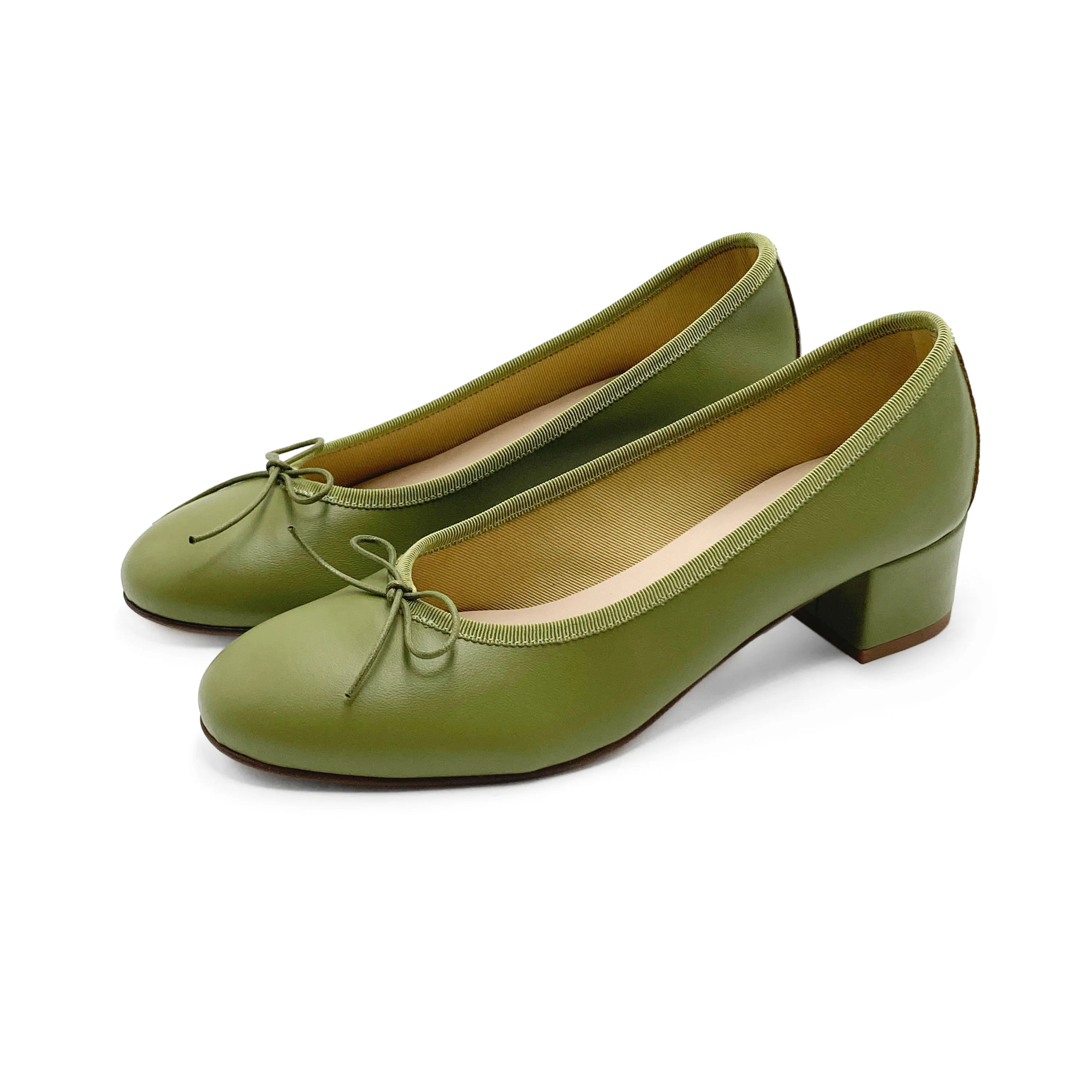 Ballerine in pelle verde oliva con tacco alto - Image 4