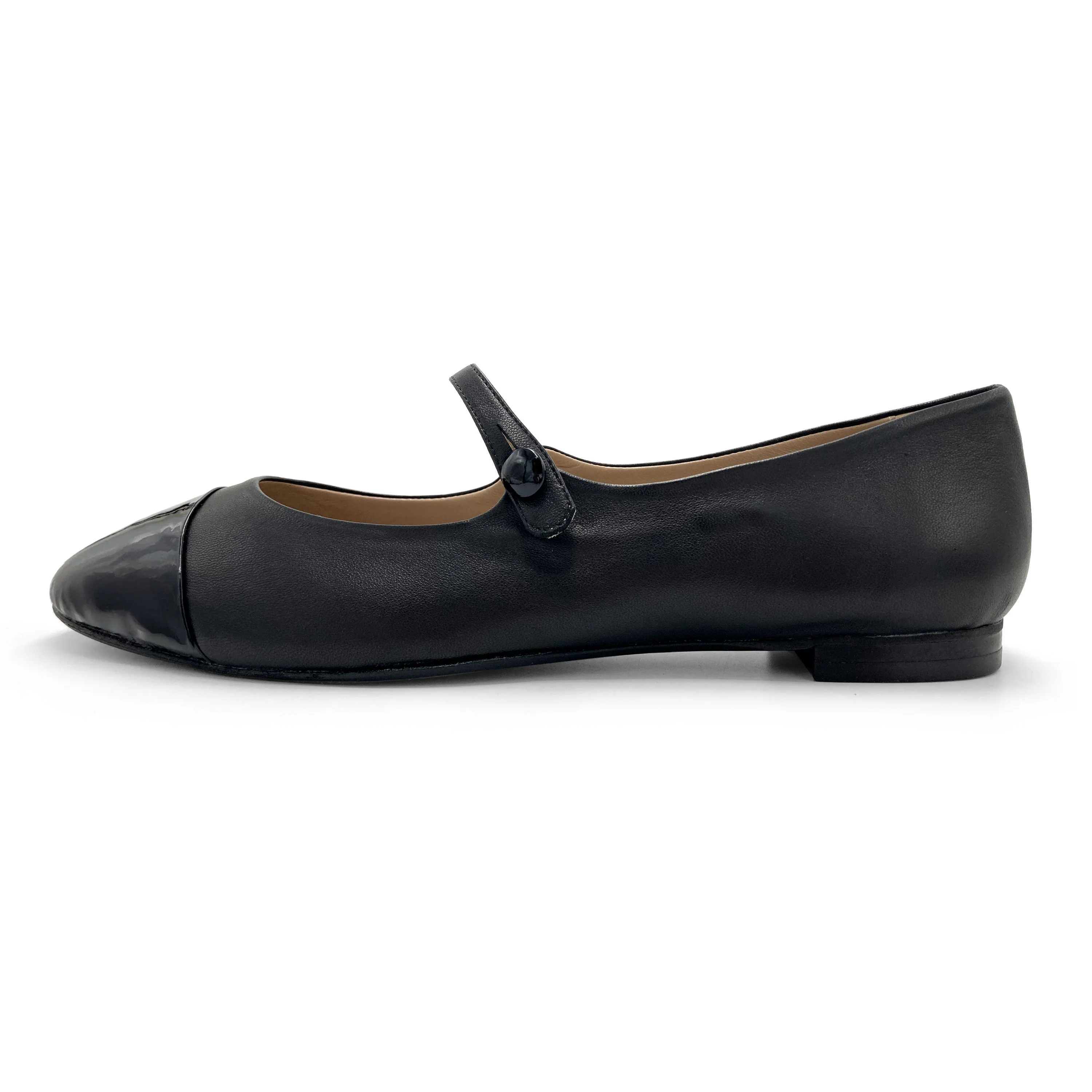 Ballerine Mary Jane nere in pelle con cinturino e punta in vernice - Image 4