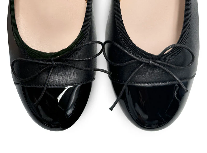 Ballerine nere in pelle con tacco alto e punta in vernice - Image 6