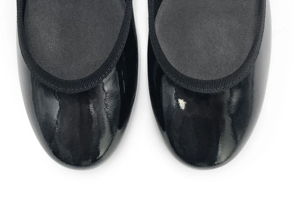 Ballerine nere in vernice con cinturino gioiello - Image 6
