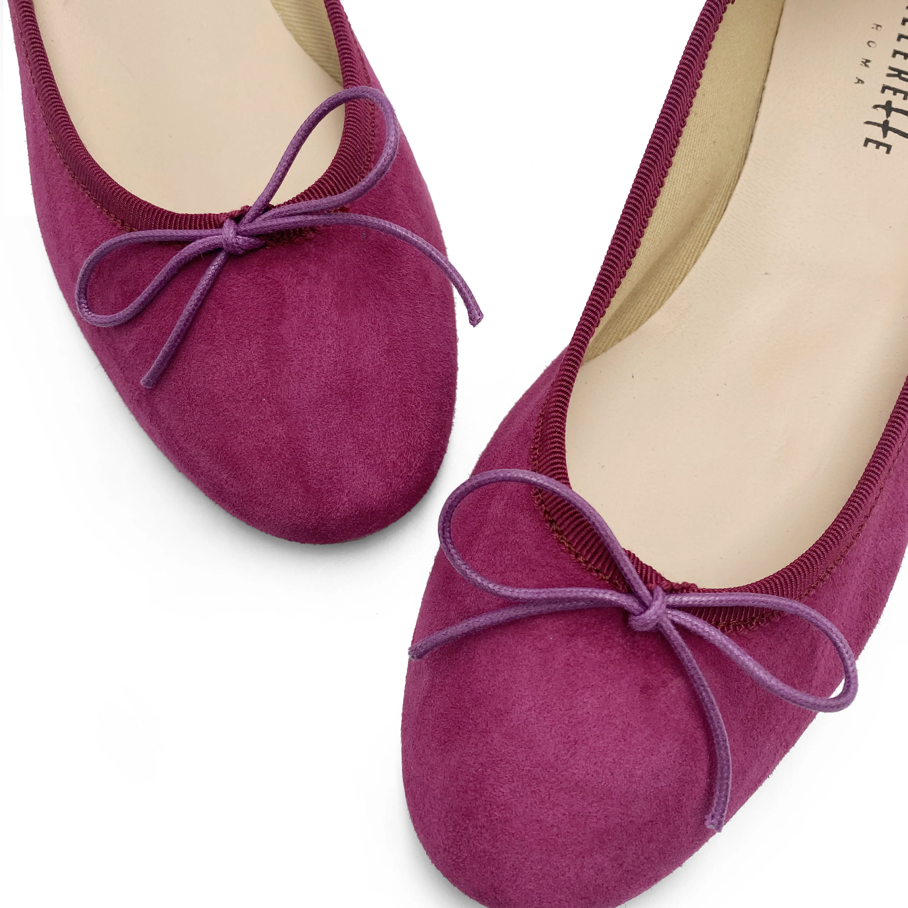 Ballerine prugna con tacco in camoscio - Image 4