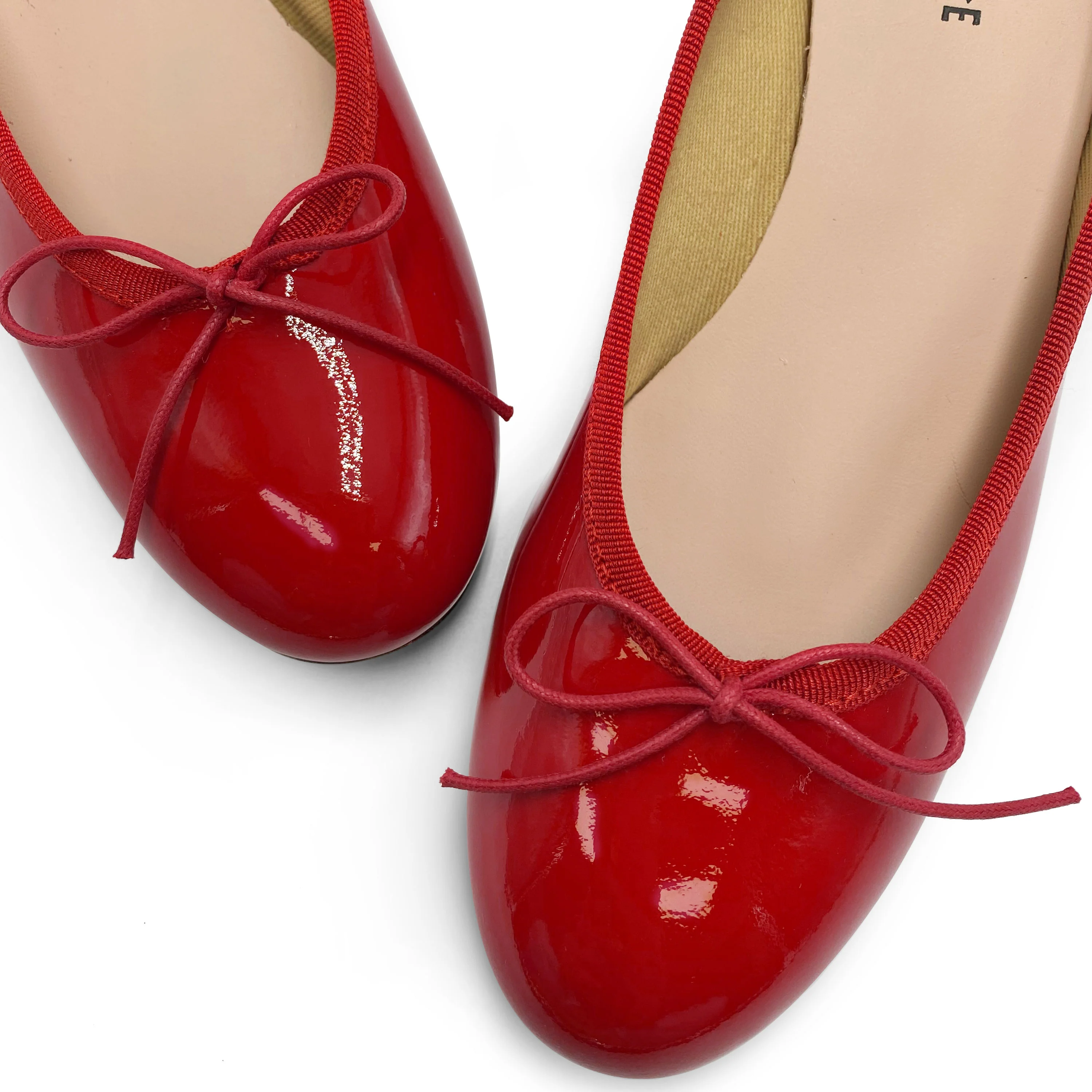 Ballerine rosse con tacco alto in vernice - Image 3