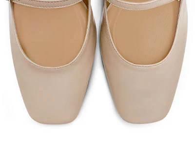 Ballerine slingback beige in pelle lucida con tacco - Image 5