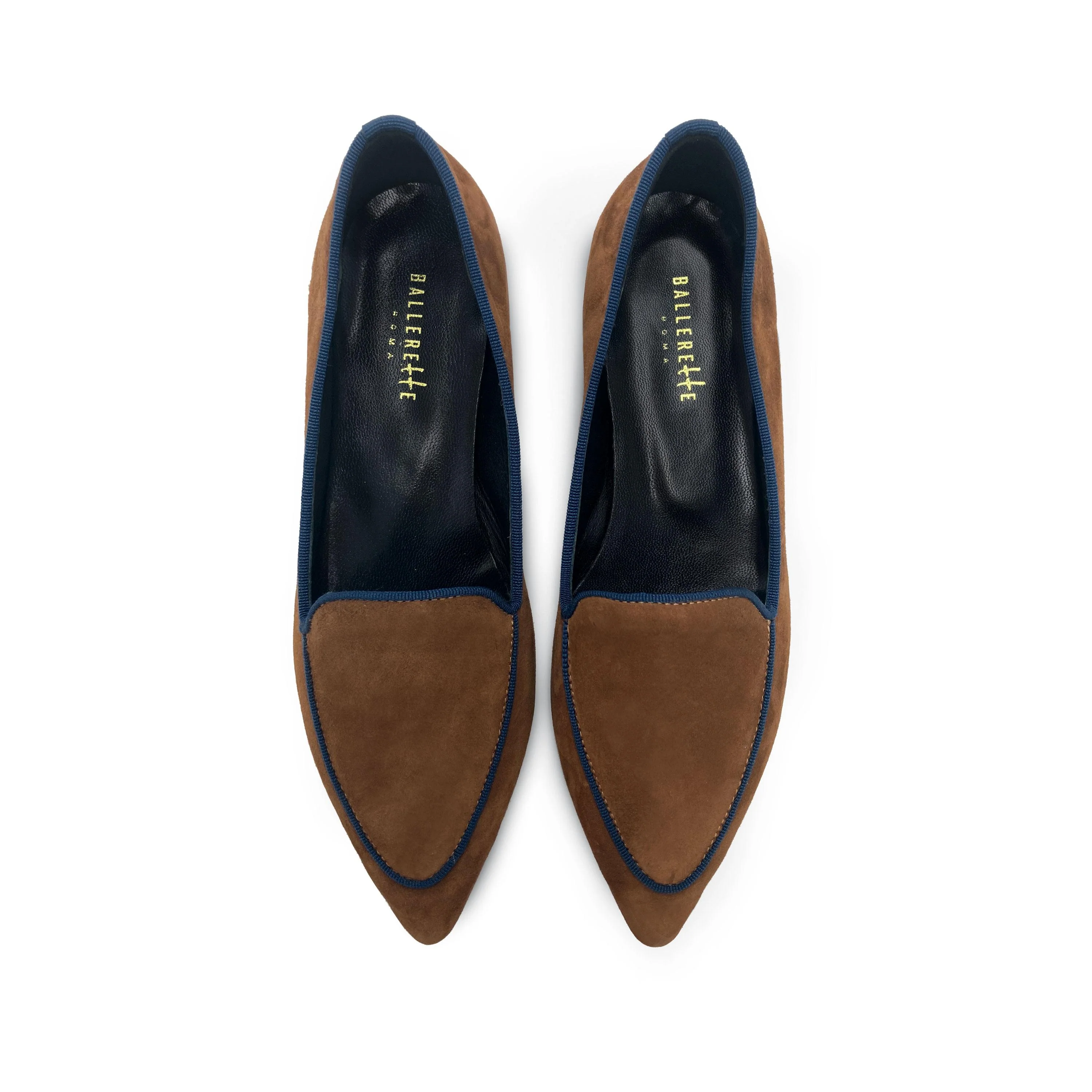Mocassini donna in camoscio marrone con bordino blu - Image 2