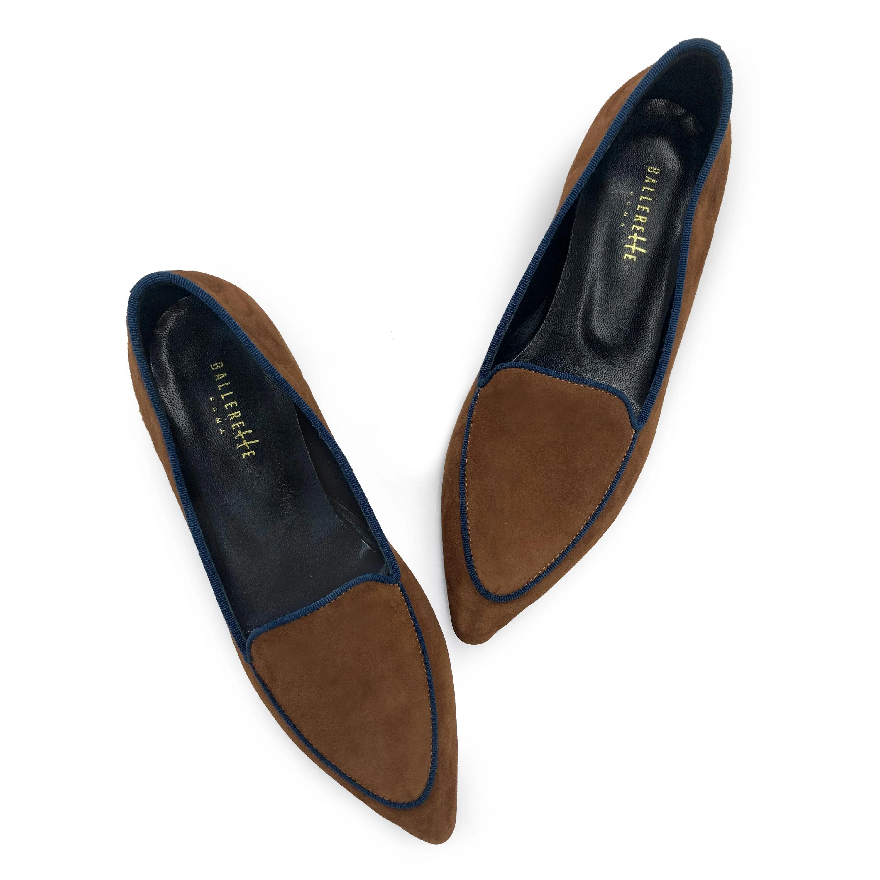 Mocassini donna in camoscio marrone con bordino blu - Image 4