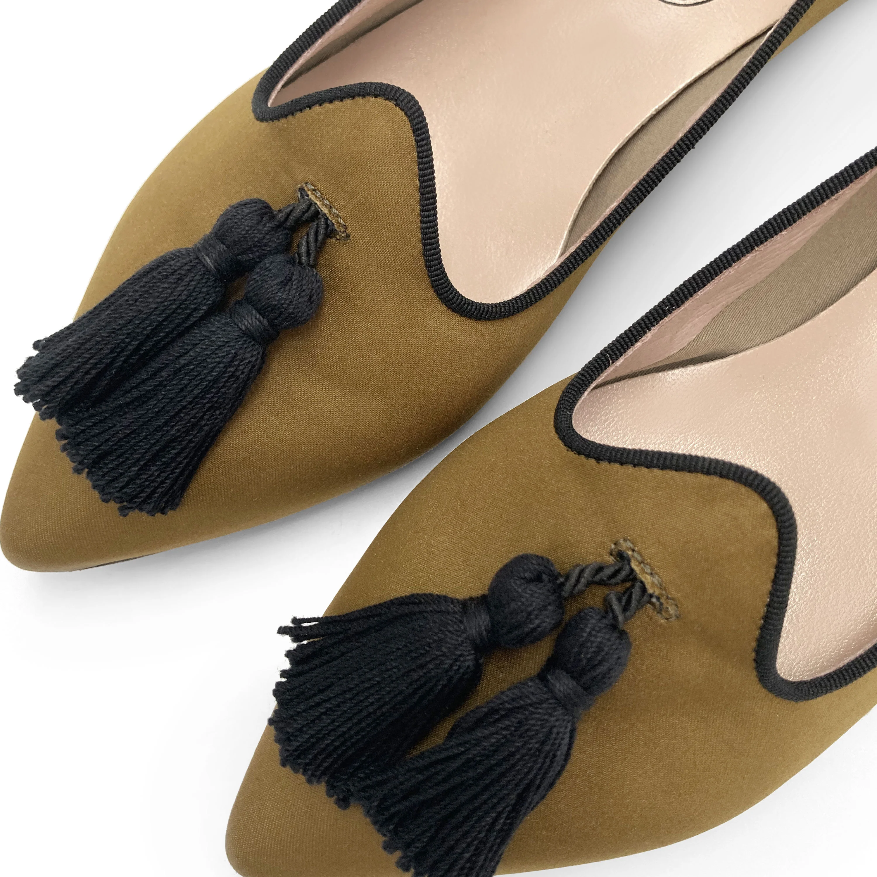 TT Go Green Collection - Mocassini donna mostarda in raso eco e nappine nere - Image 3