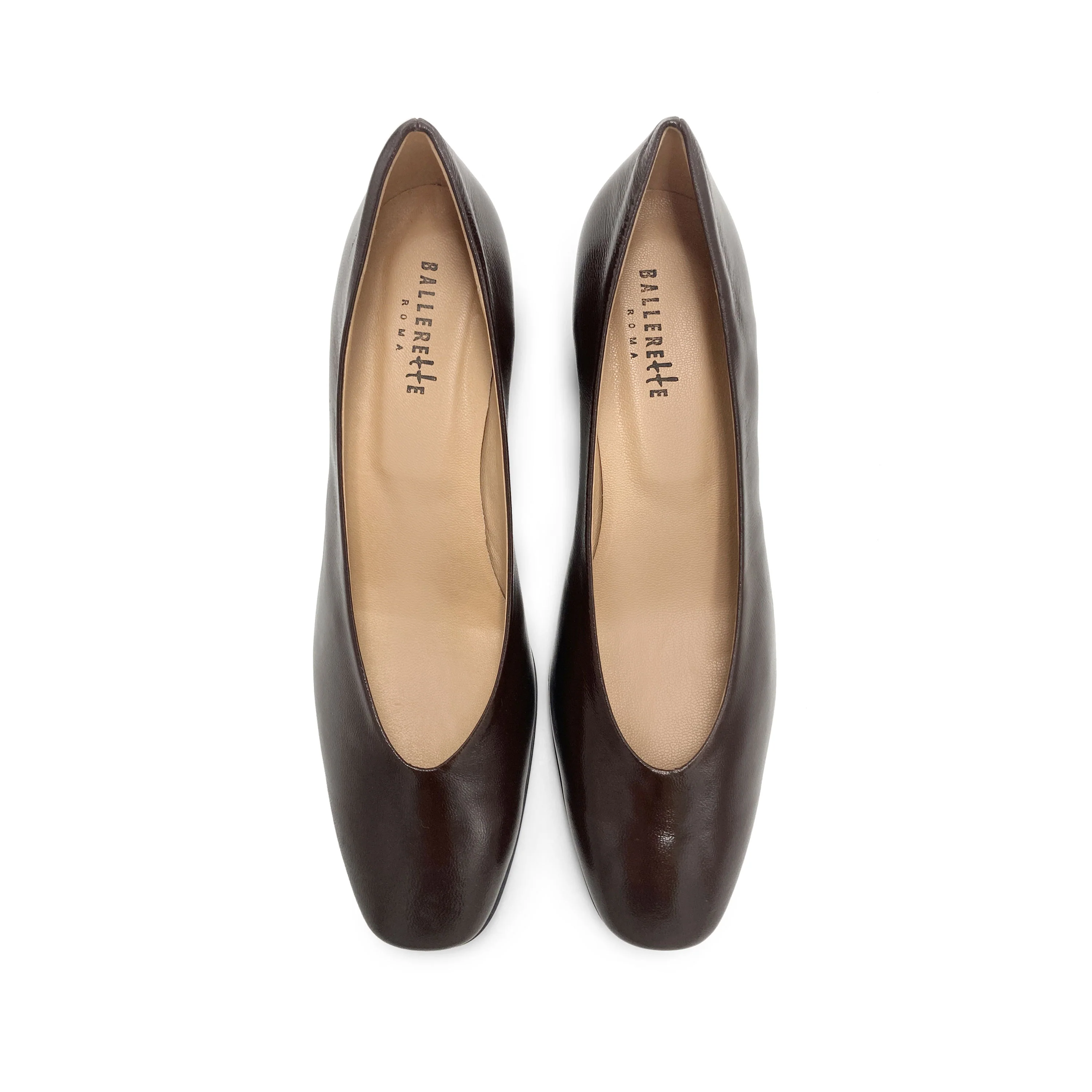 Scarpe ballerine marroni in vernice con punta quadrata e tacco alto comodo - Image 2