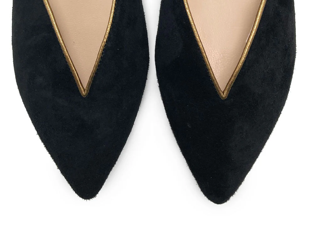 Scarpe mule estive in camoscio nero con laccio bronzo alla caviglia - Image 5