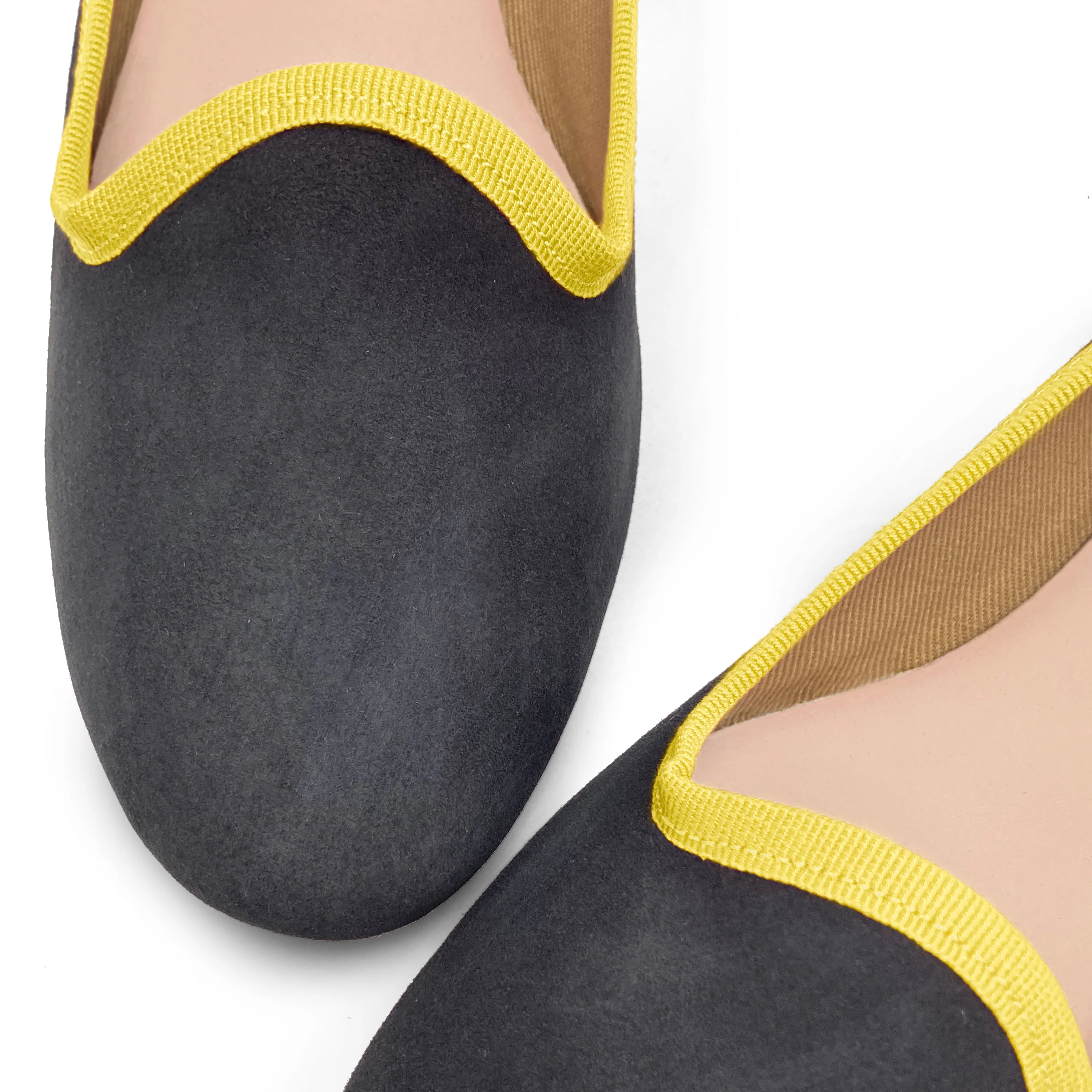 Slippers da donna in camoscio fumo - Image 3