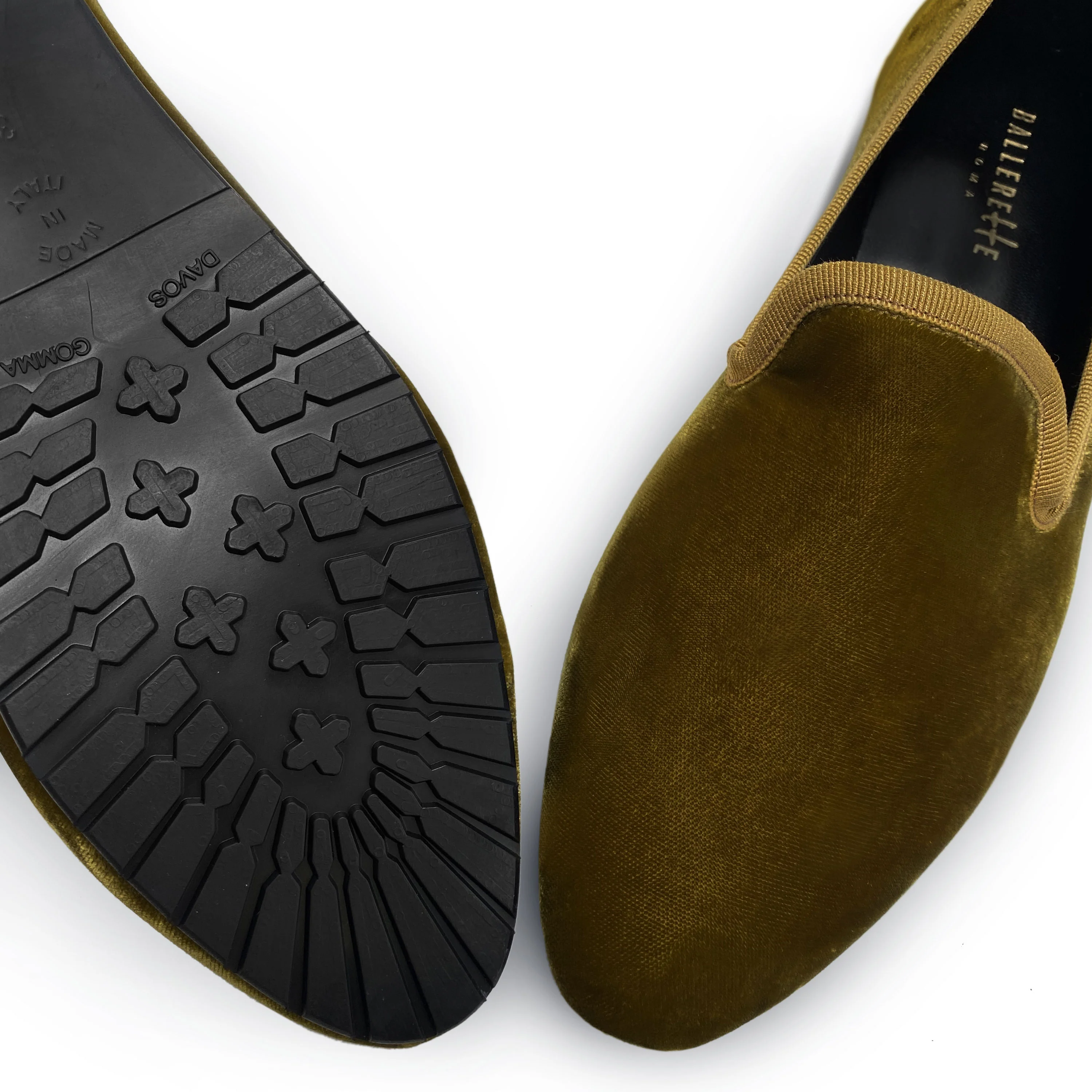 Slippers da donna senape in velluto - Image 4