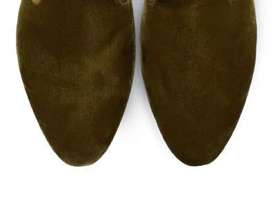 Slippers da donna senape in velluto - Image 5