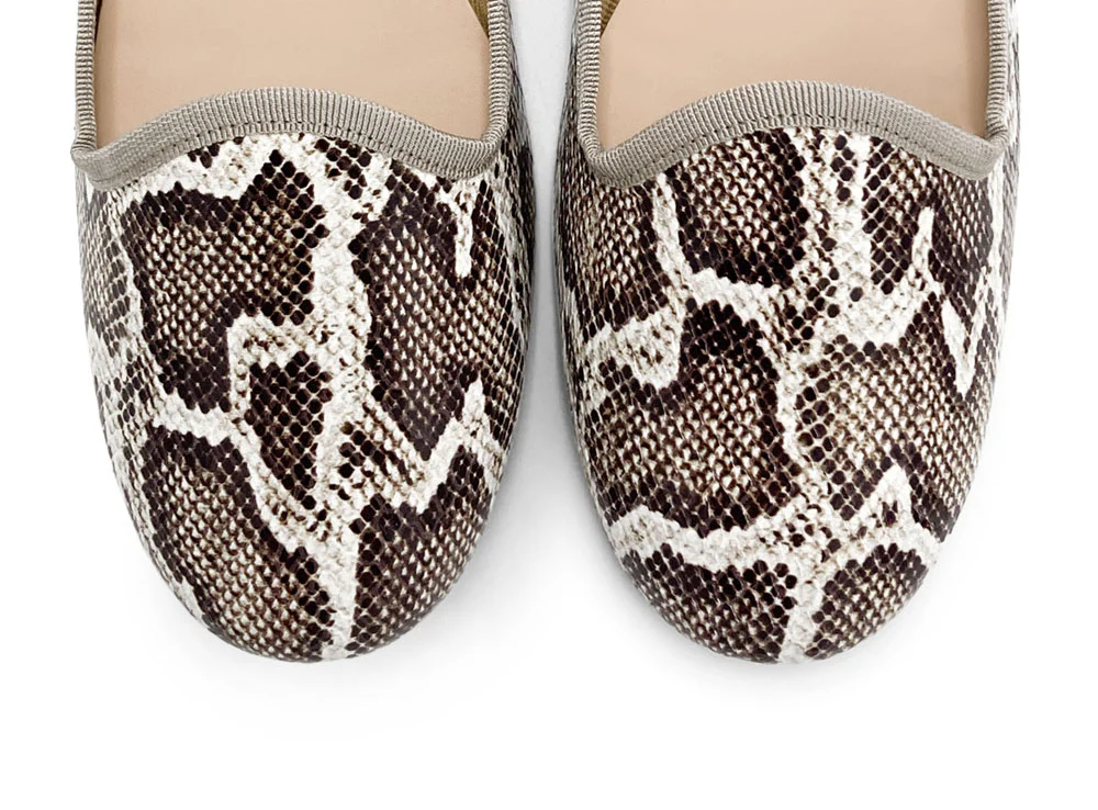 Slippers donna animalier pitonate in pelle - Image 5