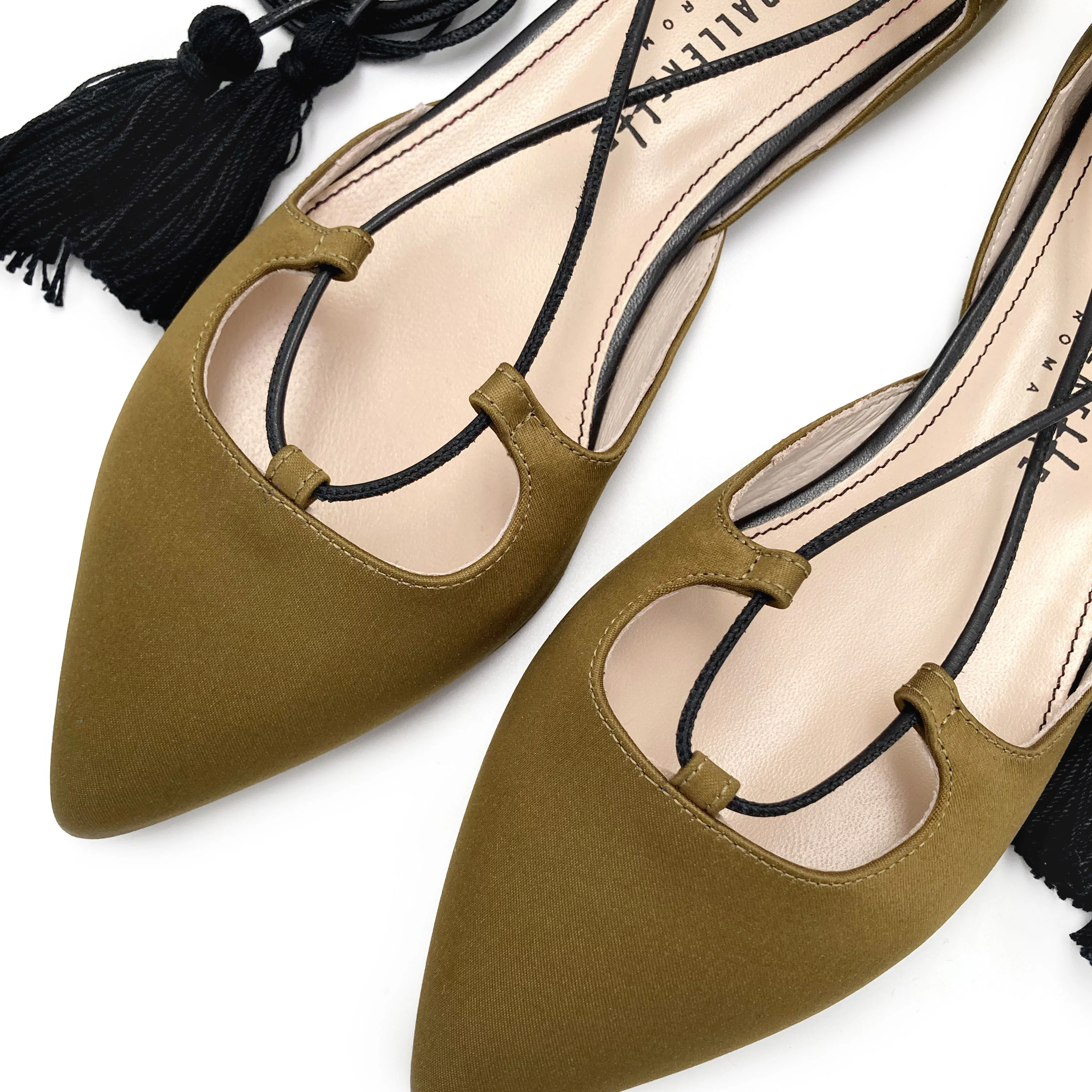 TT GO GREEN COLLECTION - Ballerine mostarda con lacci alla schiava in raso ecologico - Image 3